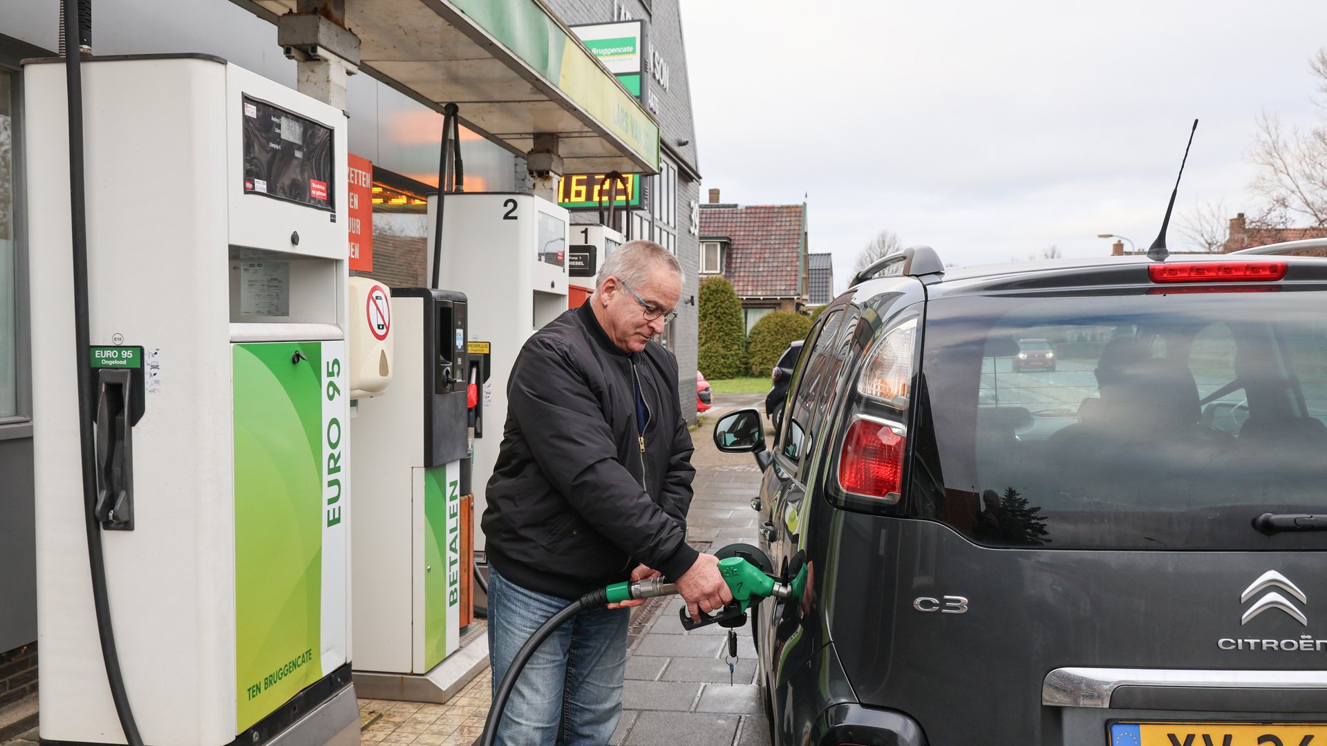 goedkoop tanken haarlem